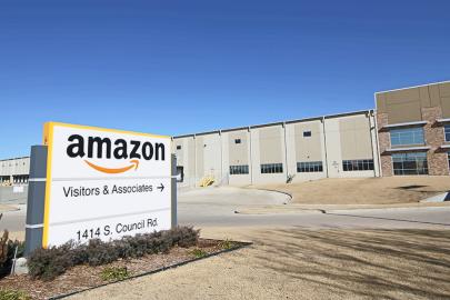 Photo of Amazon's Oklahoma City Distribution Center