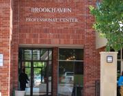 Brookhaven Village executive suites office space for lease in Norman, OK exterior photo