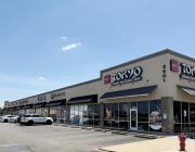 retail space for lease strip center Durant, OK exterior photo