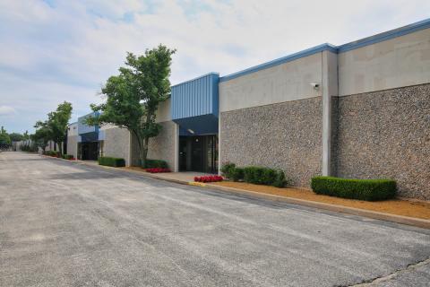1105-1109 Cornell Parkway