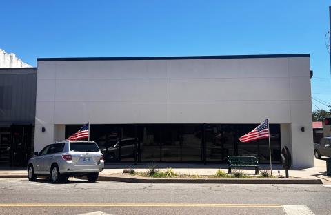 office space for lease in downtown Durant, OK exterior photo