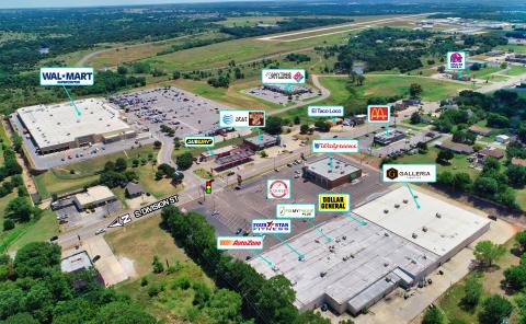 Retail strip center for sale, Guthrie, OK aerial with retailers shown