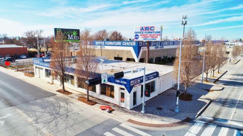 Available to Purchase retail building, Oklahoma City, OK building