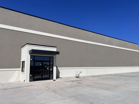sports entertainment space for sale in North east Oklahoma City, OK exterior photo