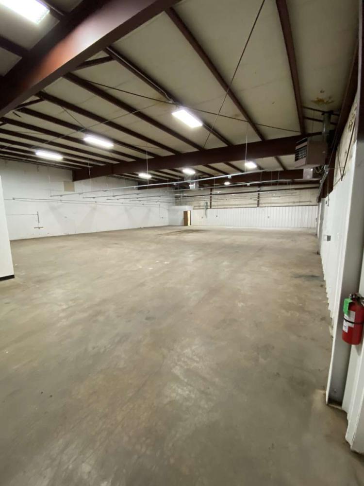 cannabis friendly industrial building for lease, Oklahoma City, OK 416 shop -photo-2