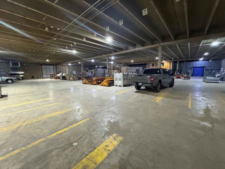 Industrial For Lease - Warehouse