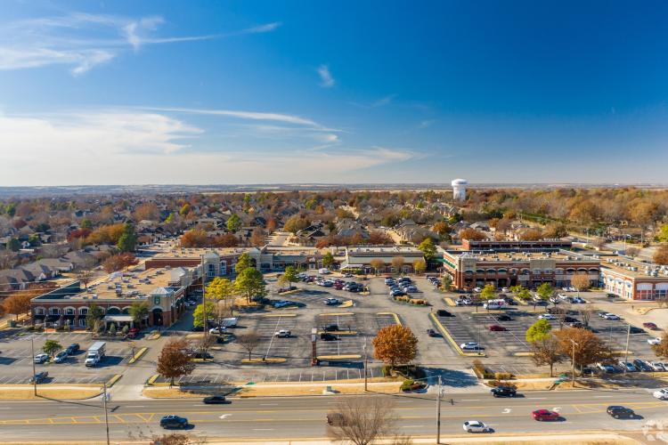 Brookhaven Village retail space for lease in Norman, OK aerial view of Center