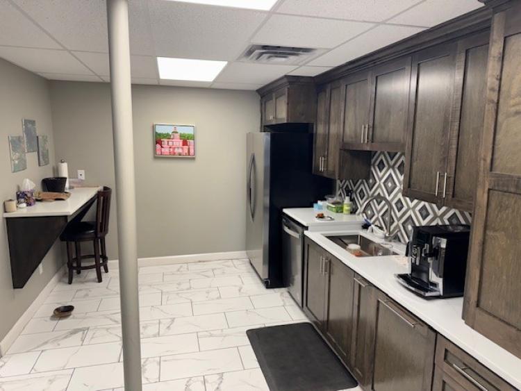 4335 N Classen Blvd - Suite 200