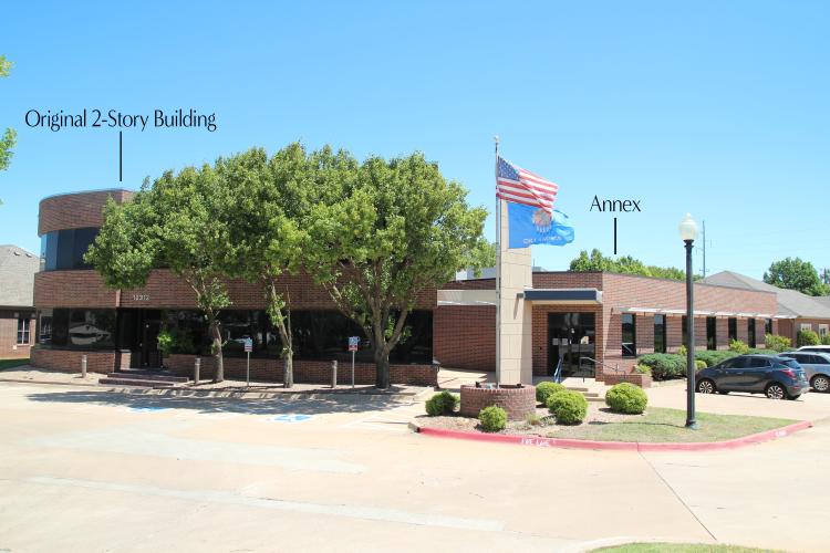 12312 St. Andrews Drive Main Building and Annex