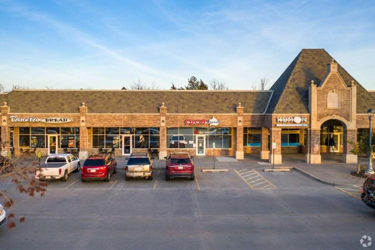 Chatenay Square retail space for lease, Oklahoma City, OK exterior photo-2