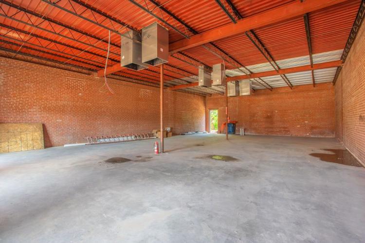 1 NE 7th Street, retail office space for lease in Oklahoma City, OK interior photo3