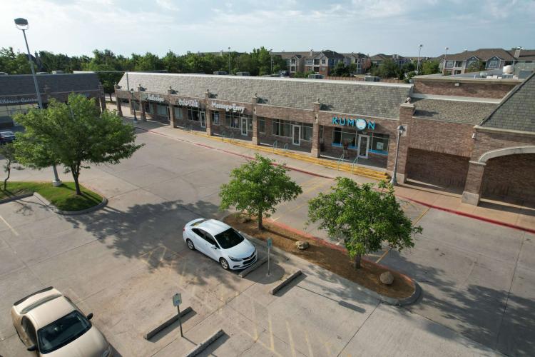 Chatenay Square retail space for lease, Oklahoma City, OK2