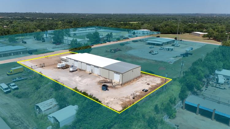 industrial space or building for lease, Guthrie, OK exterior photo