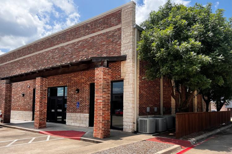 retail space for lease Durant, OK exterior photo