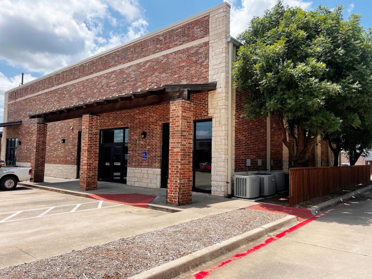 retail space for lease Durant, OK exterior photo