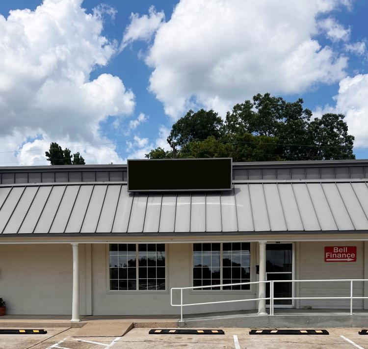 retail space for lease west Durant, OK, exterior photo
