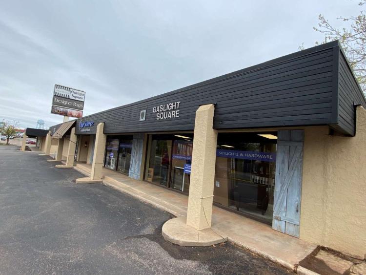 retail space for lease N Western Ave, Oklahoma City, OK exterior photo