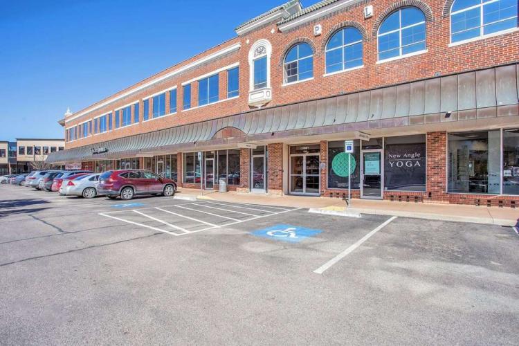 1100 N Classen Dr-Office/Retail space for lease, Oklahoma City, Ok - exterior photo-building