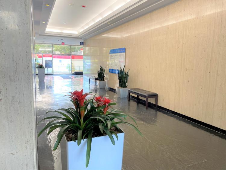 FirstFloorLobby-21LP-082021.jpg