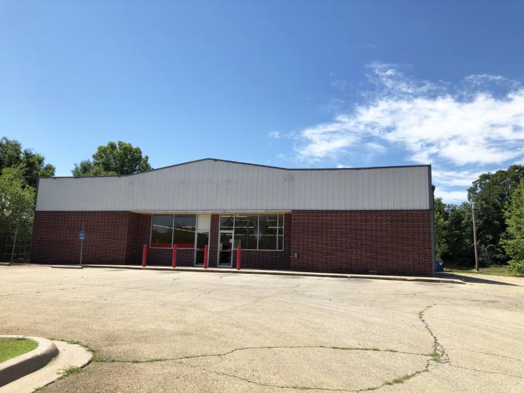 Sublease retail building in Drumright, Oklahoma exterior photo