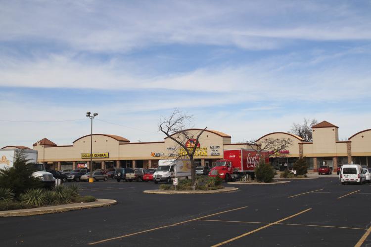 Springdale Shops retail space for lease Oklahoma City, OK exterior photo4