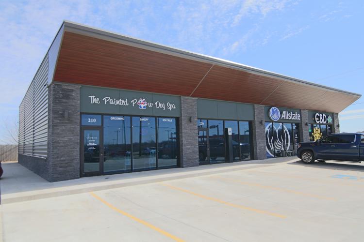 South Oklahoma City | Moore retail space for lease exterior photo