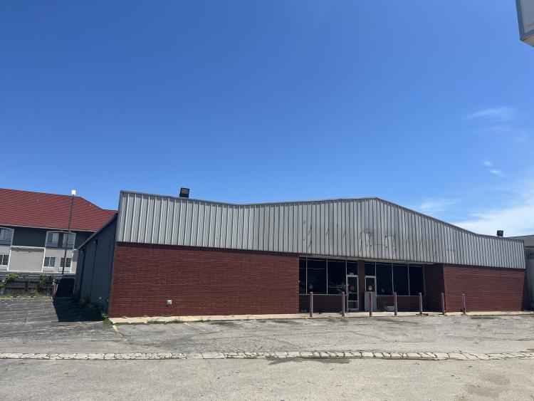 retail building for sublease Tulsa, Ok exterior photo