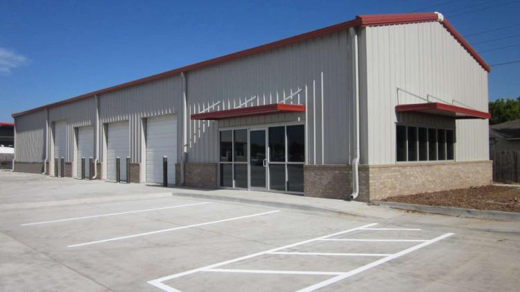 retail or warehouse west Oklahoma City, Ok exterior photo
