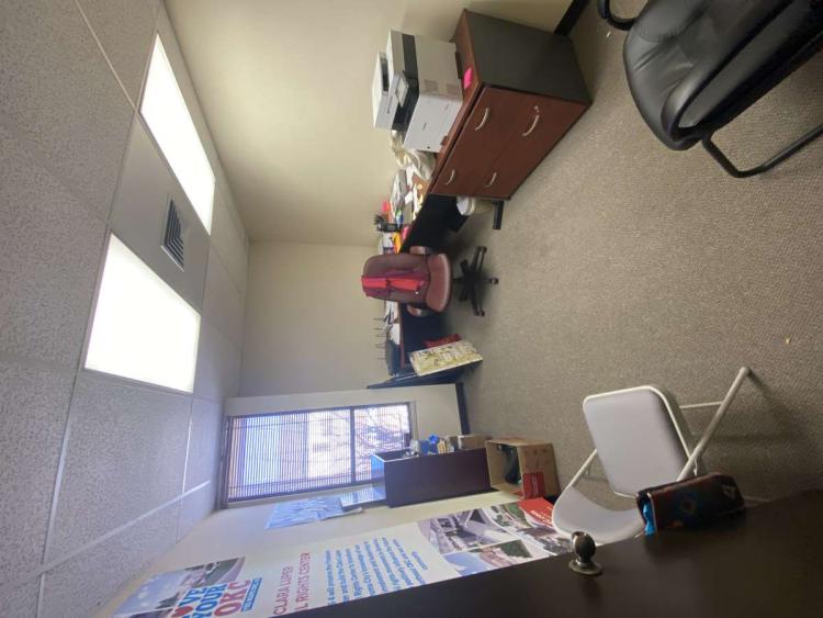 office building for lease in NE Oklahoma City, Ok - interior photo2