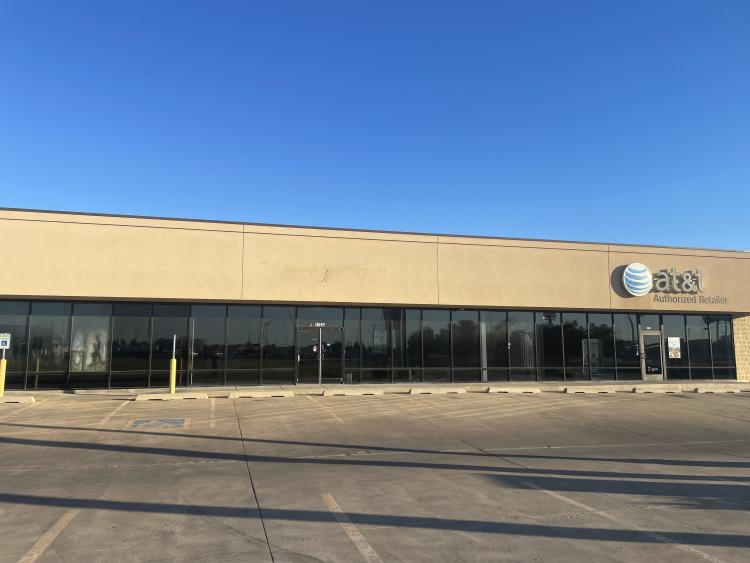 El Reno Shopping Center retail space for lease in El Reno, OK exterior building photo