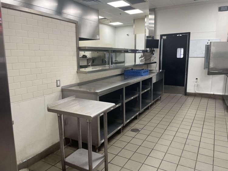 retail restaurant for lease in Ardmore, OK interior photo