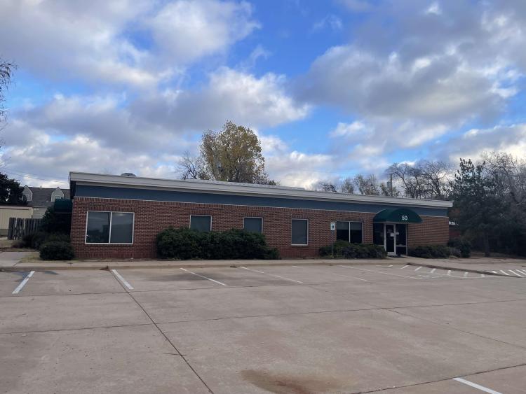 medical office space for lease Edmond, Ok exterior photo