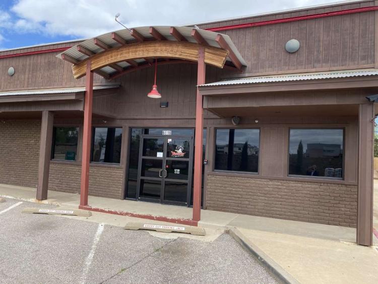 Freestanding restaurant for Lease, Oklahoma City, OK exterior photo-6