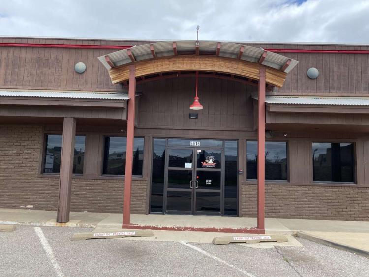 Freestanding restaurant for Lease, Oklahoma City, OK exterior photo-7