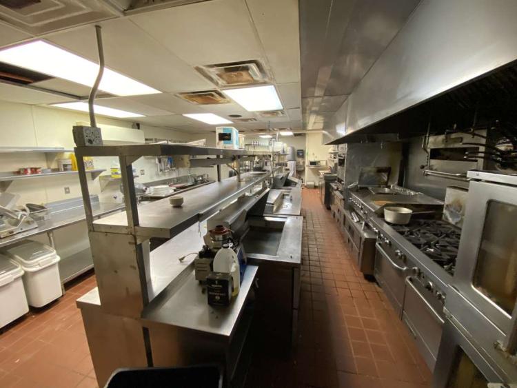 Freestanding restaurant for Lease, Oklahoma City, OK interior photo-kitchen
