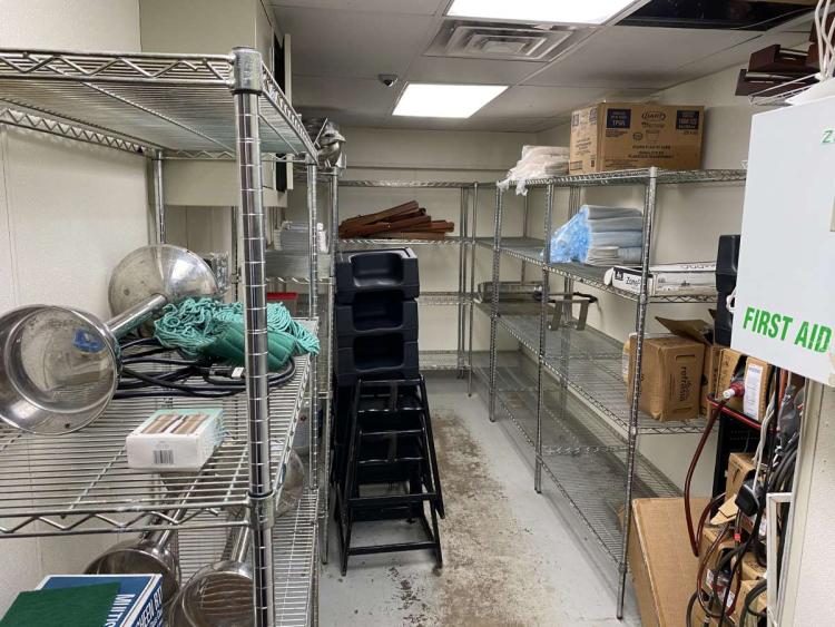 Freestanding restaurant for Lease, Oklahoma City, OK interior photo-2