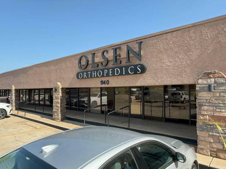 retail, medical space for lease Midwest City, OK exterior photo