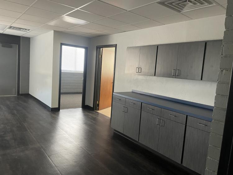 office/retail building for lease, NE Oklahoma City, OK interior photo
