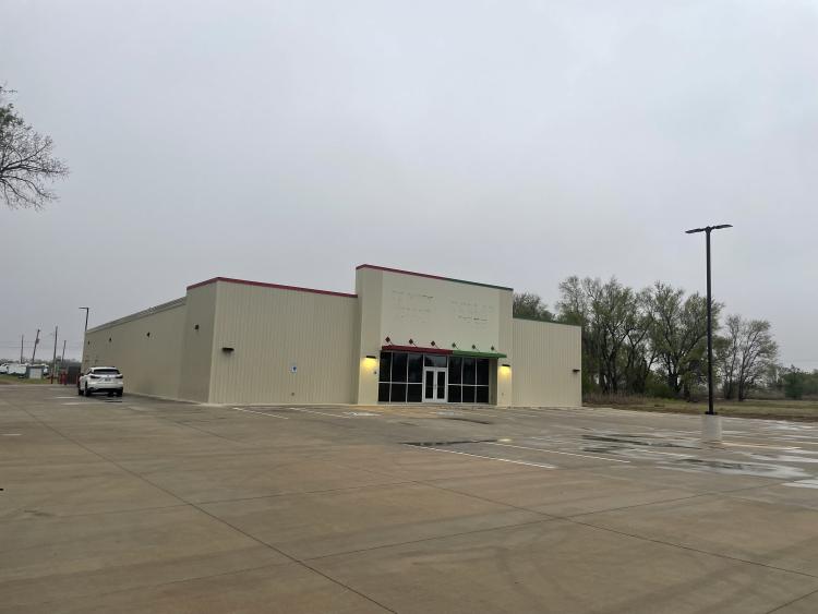 freestanding building for sublease Laverne, Ok exterior photo