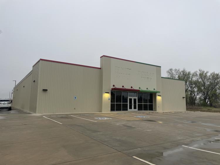 freestanding building for sublease Laverne, Ok exterior photo