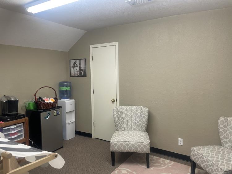 Former Dance Studio for lease Ardmore, OK