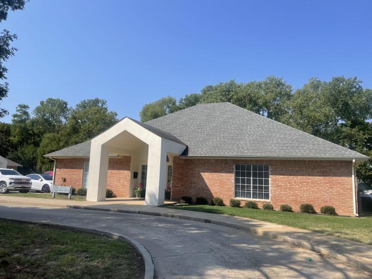 Former Dance Studio for lease Ardmore, OK