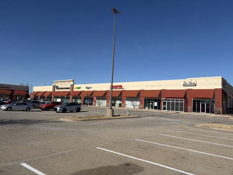 Lakeview Pointe Shopping Center - Stillwater, OK - exterior photo