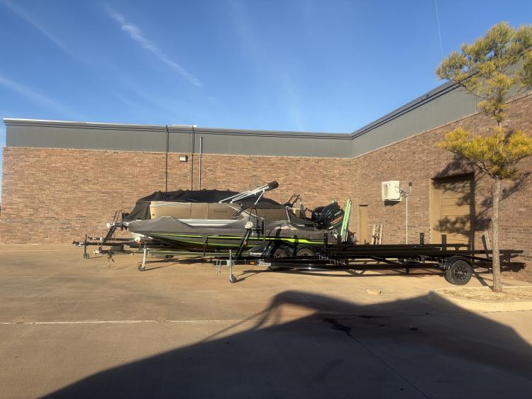 retail space for lease north Oklahoma City, OK exterior photo