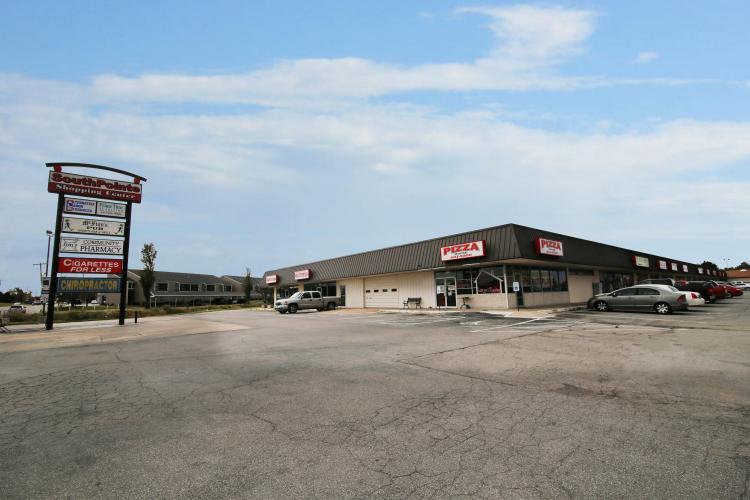 SouthPointe Shopping Center retail space for lease Oklahoma City, OK exterior photo