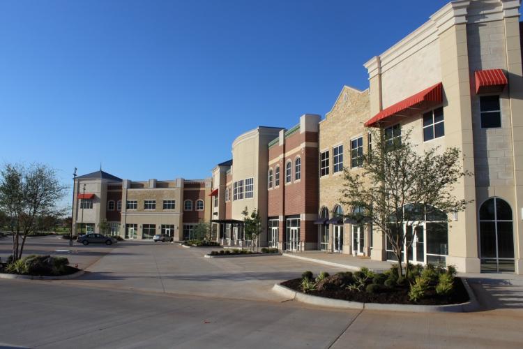 Shoppes at Quail Springs retail space for lease Oklahoma City, OK exterior photo