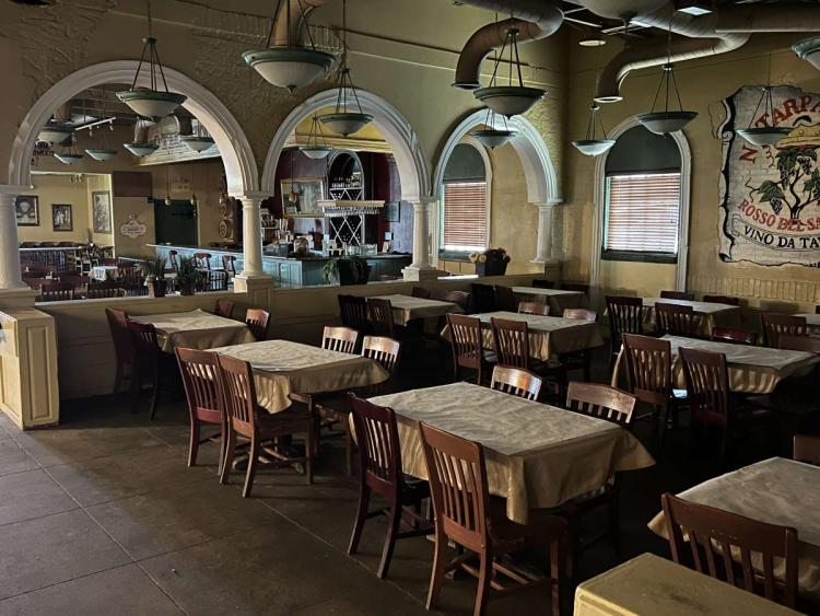Restaurant Bldg For Lease West Oklahoma City, OK interior photo3