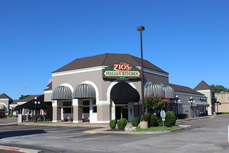 The Plaza Shopping Center retail space for lease Tulsa, OK exterior photo3