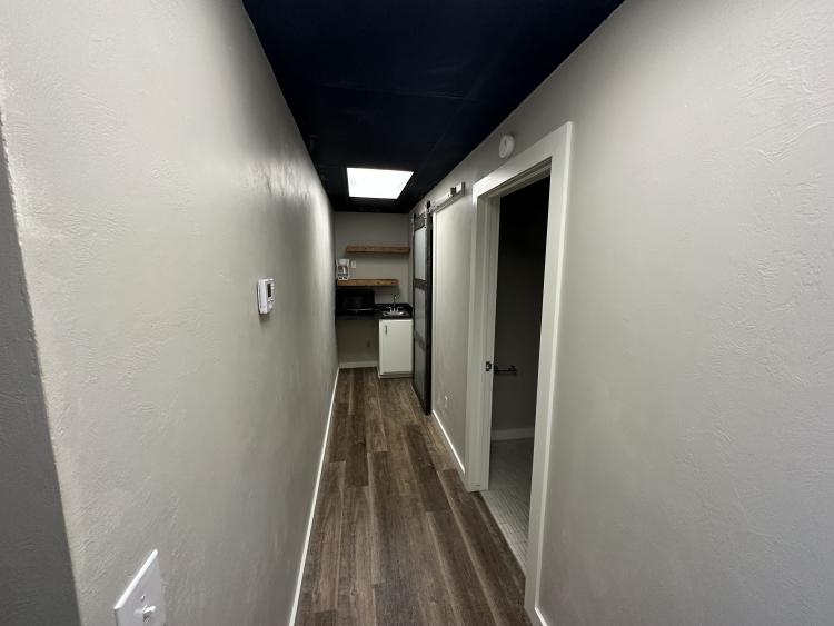 11914 N Pennsylvania Avenue - B4