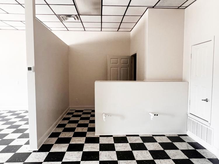 retail space for lease west Durant, OK, interior photo